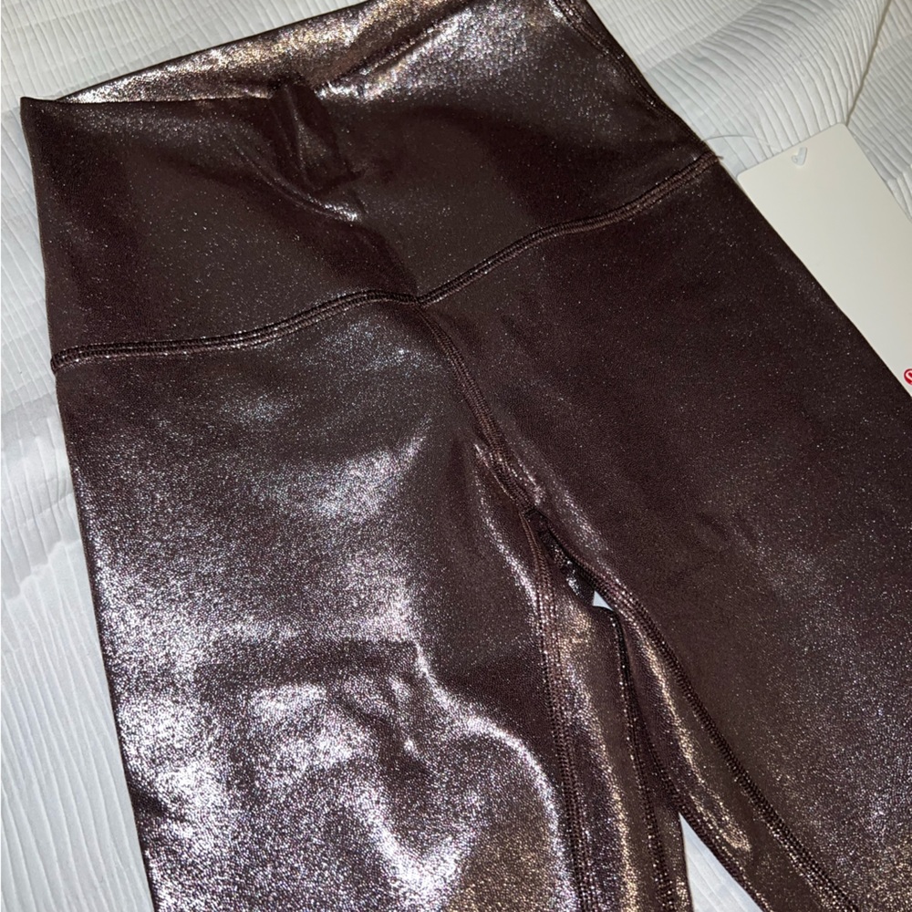 Lululemon Aligns Crop 23 inches